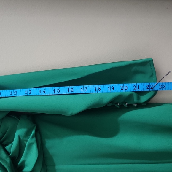 Forever 21 Green ruched Vneck High Split Dress Size S - Picture 12 of 16